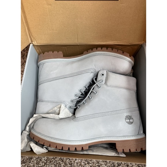 New in Box Men's Timberland 50th Anniversary Premium Boot TB0A5YPNEA3 Gray